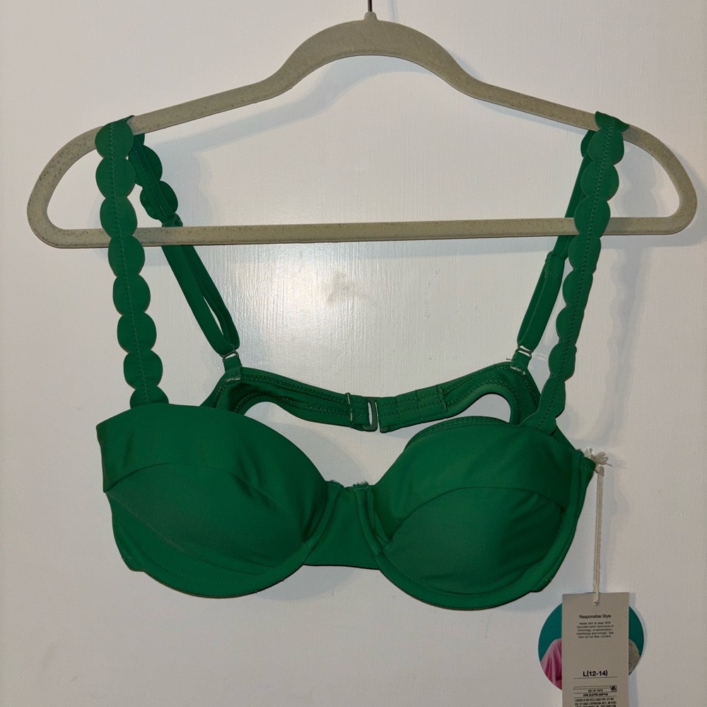 RHODE for Target Green Bikini Top w/ Scalloped Straps & Underwire (Size L, NWT)